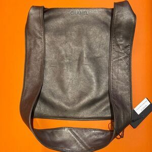 Chanel Metallic Lambskin Flat Messenger Bag